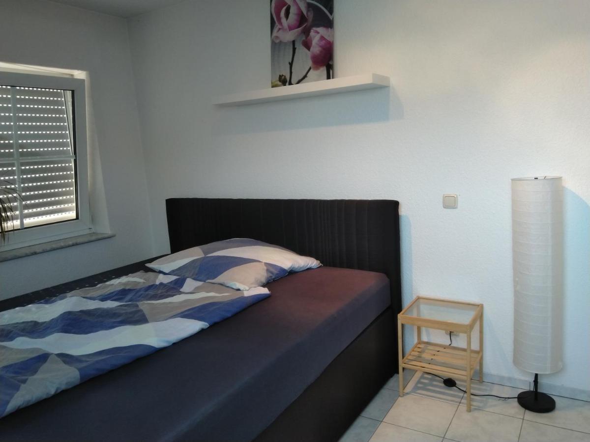 White House 'Privatzimmer' Mannheim Bagian luar foto